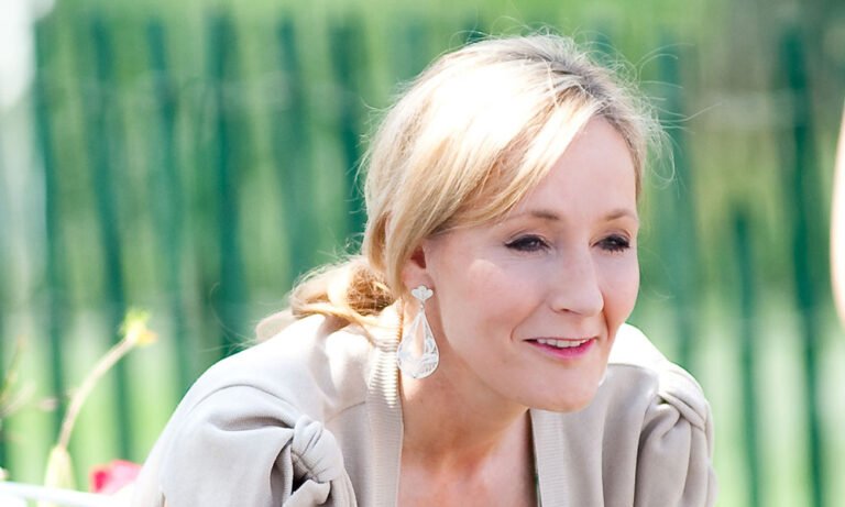Honorary MILF: J.K. Rowling